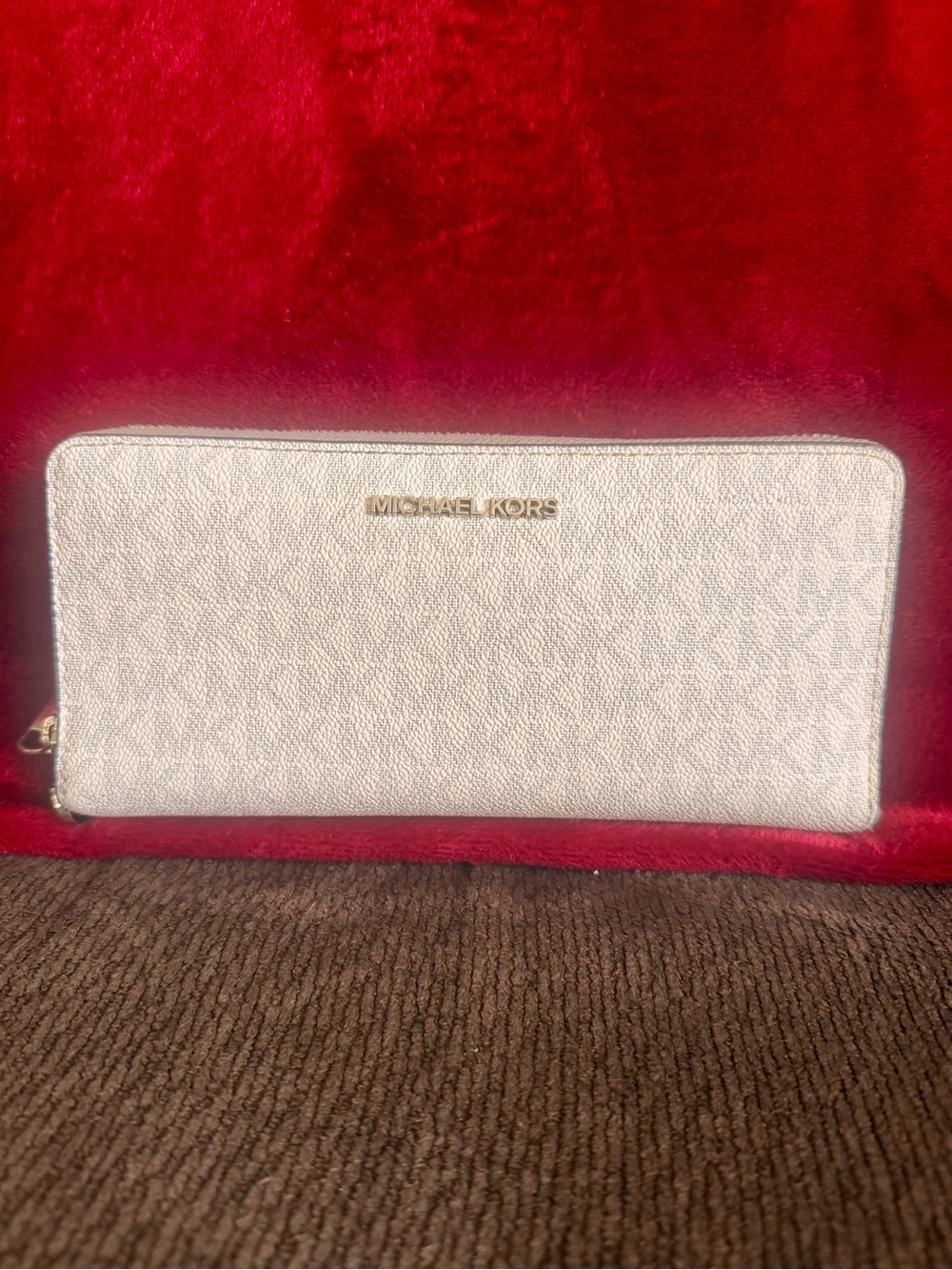 Michael Kors White Logo Zip Wallet with Gold Hardware